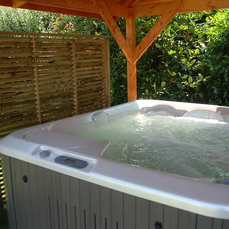 De Kerzine Bed and breakfast